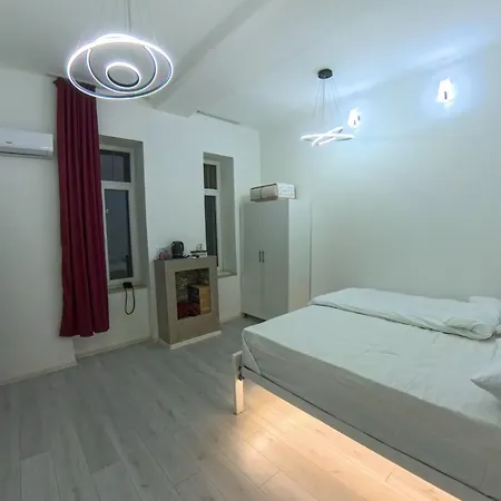 New - Old Town Pearl Apartments Appartamento