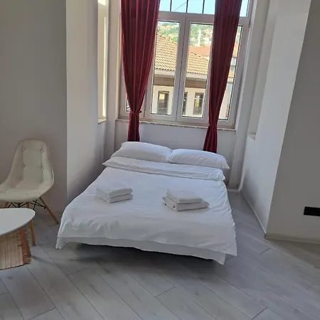 New - Old Town Pearl Apartments Appartamento *