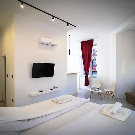 Old Town Pearl Daire